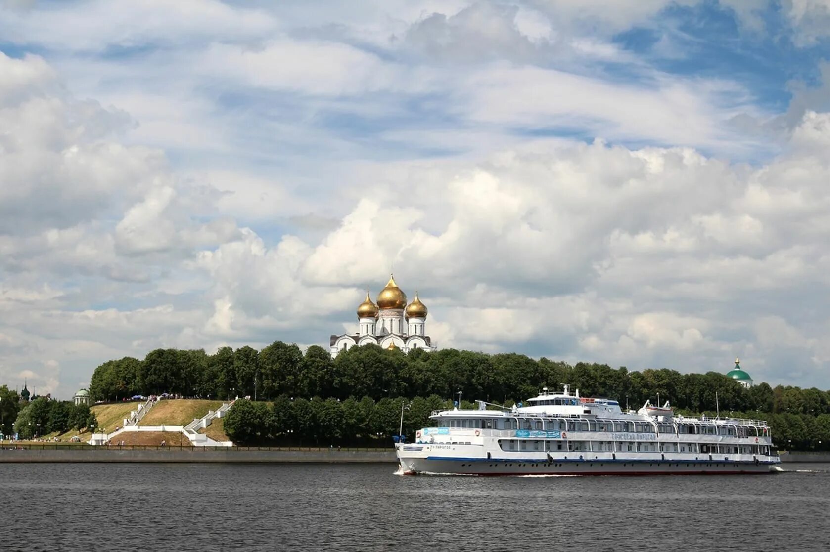 Река волга в ярославле фото Викторина "Города над великой Волгой" 2020, Ярославль - дата и место проведения,