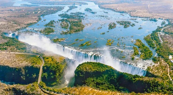 Река замбези фото Victoria Falls - A Natural Wonder