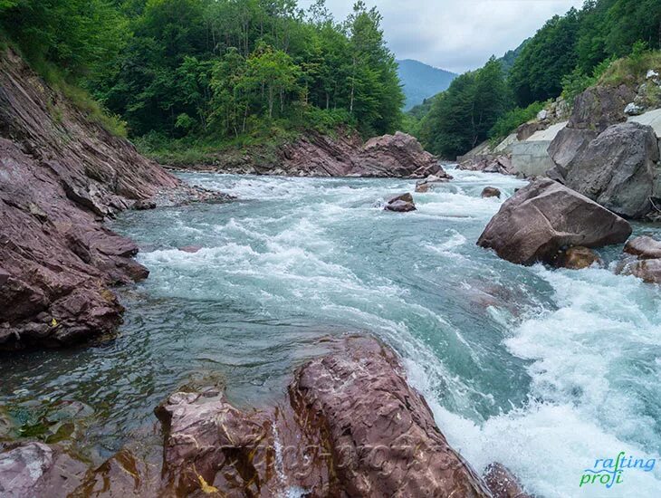 Реки адыгеи фото Обзор: Вместо моря на горную реку: есть ли пляжи в Адыгее? / зимой и летом, фото