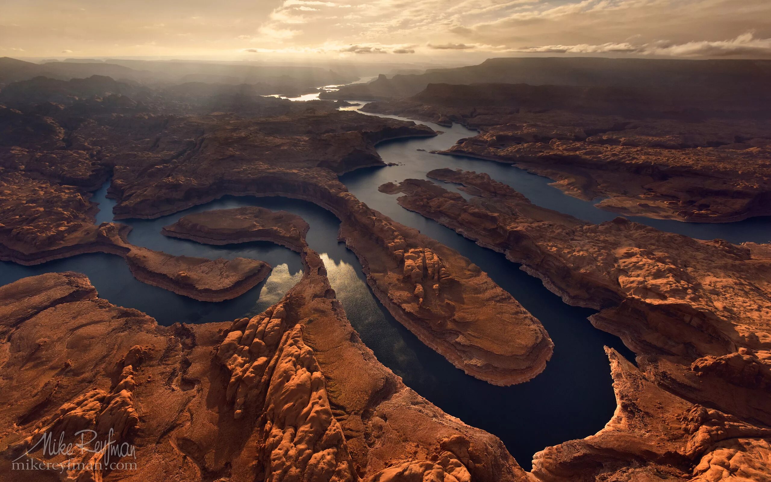 Реки америки фото Lake Powell, Glen Canyon NAR. Colorado and Sun Juan Rivers. Utah/Arizona, USA Mi