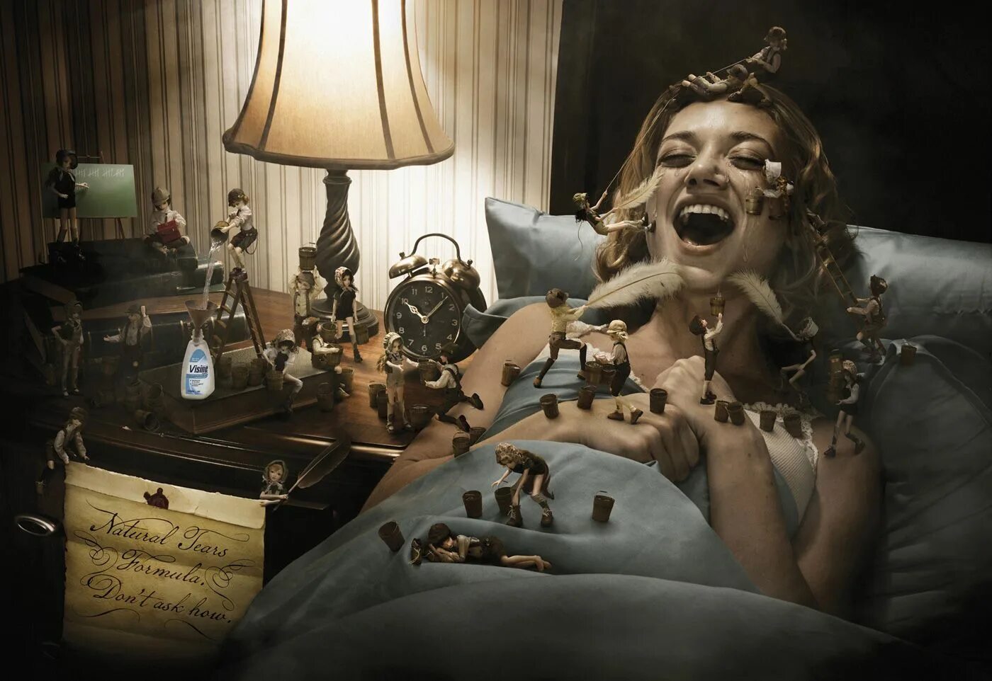 Реклама фото день Print advertisement created by JWT, United States for Visine, within the categor