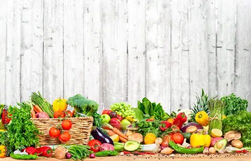 Реклама овощей фото Organic vegetables and fruits Stock Photo Adobe Stock