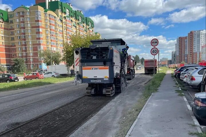 Реконструкция омск фото В Омске снова ремонтируют улицу Степанца - МК Омск