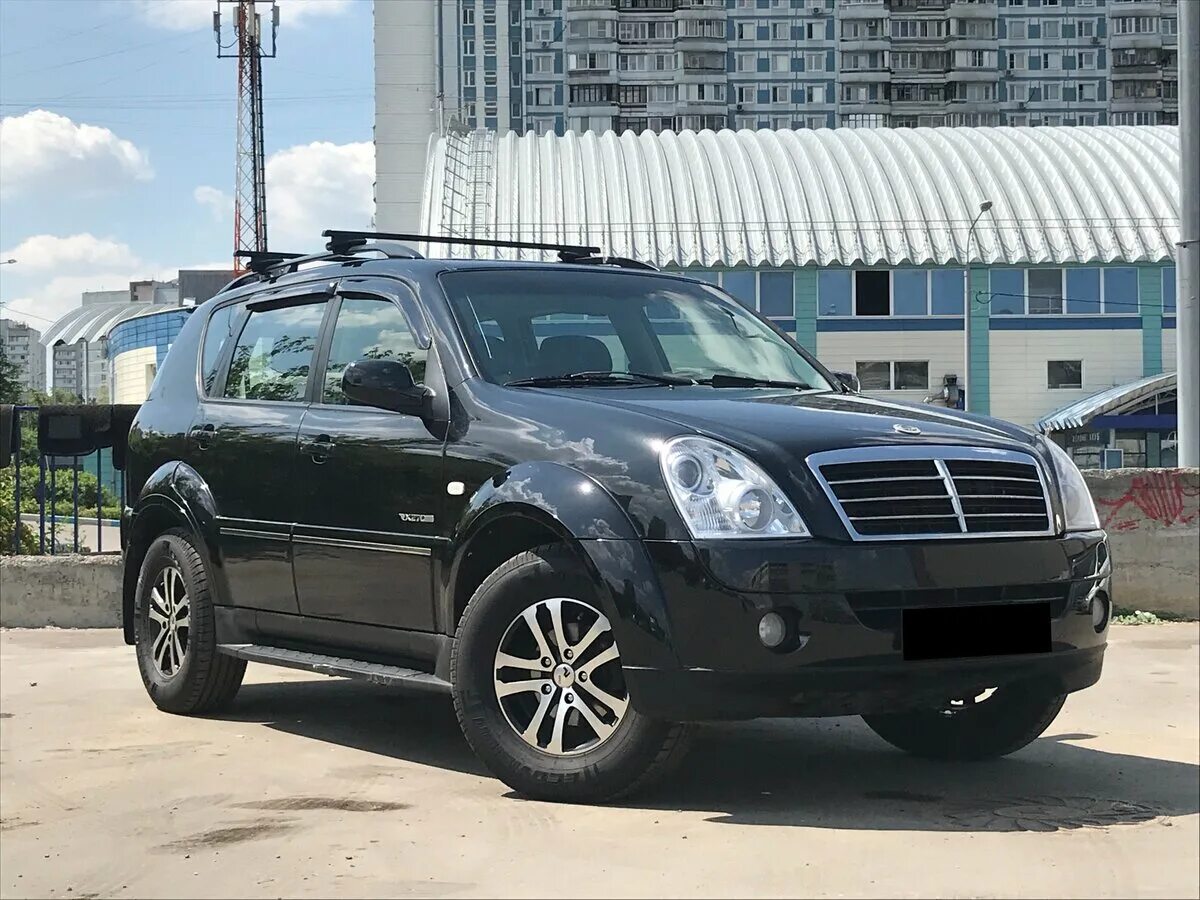 Рекстон фото автомобиля Купить б/у SsangYong Rexton II 2.7d AT (186 л.с.) 4WD дизель автомат в Москве: ч