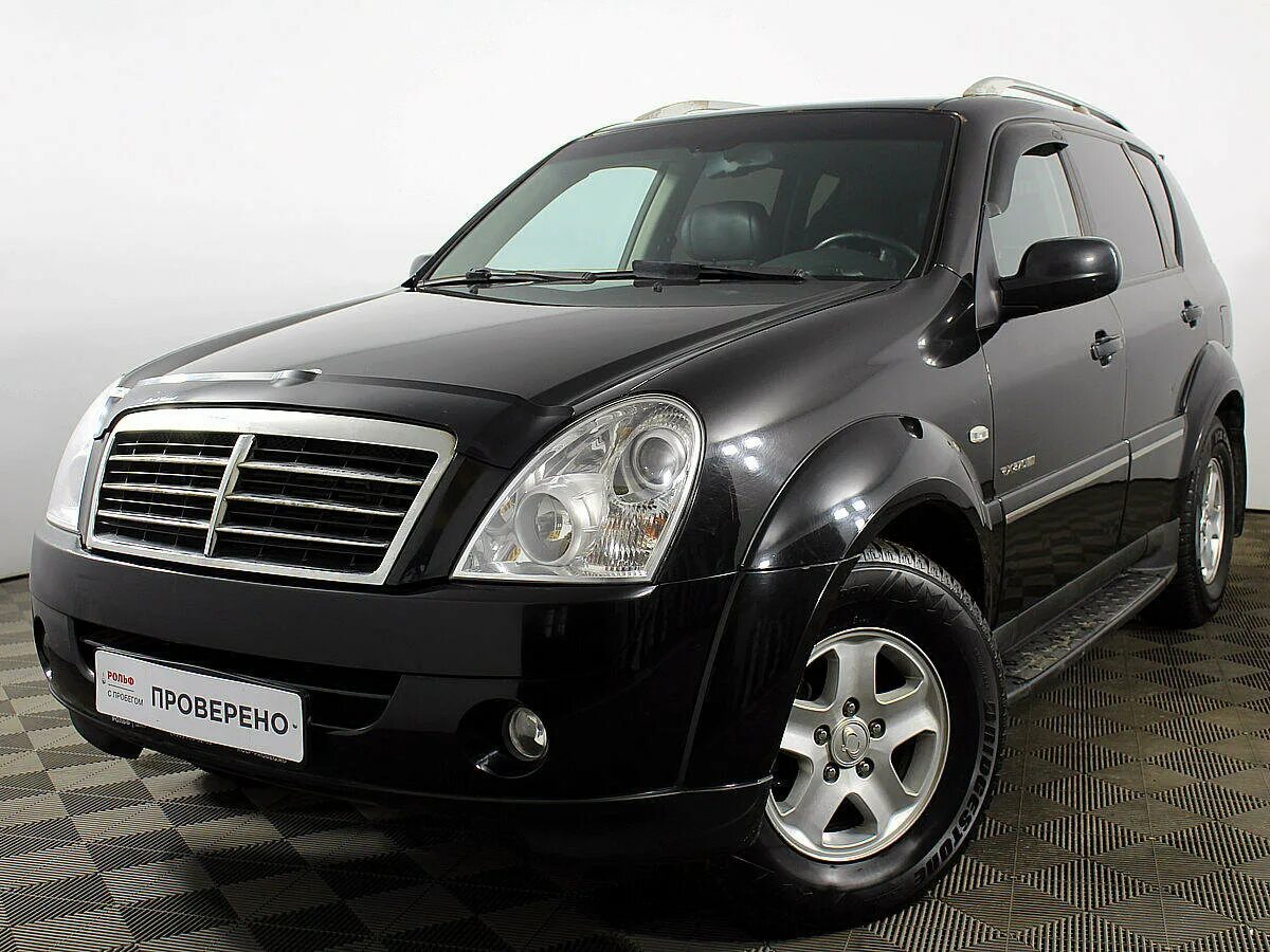 Рекстон фото автомобиля Купить б/у SsangYong Rexton II 2.7d AT (163 л.с.) 4WD дизель автомат в Москве: ч