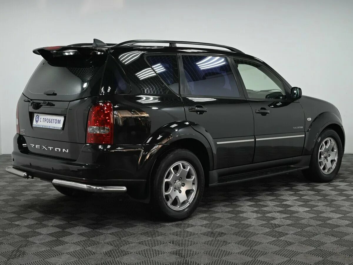 Рекстон фото автомобиля Купить б/у SsangYong Rexton II 2.7d AT (186 л.с.) 4WD дизель автомат в Москве: ч