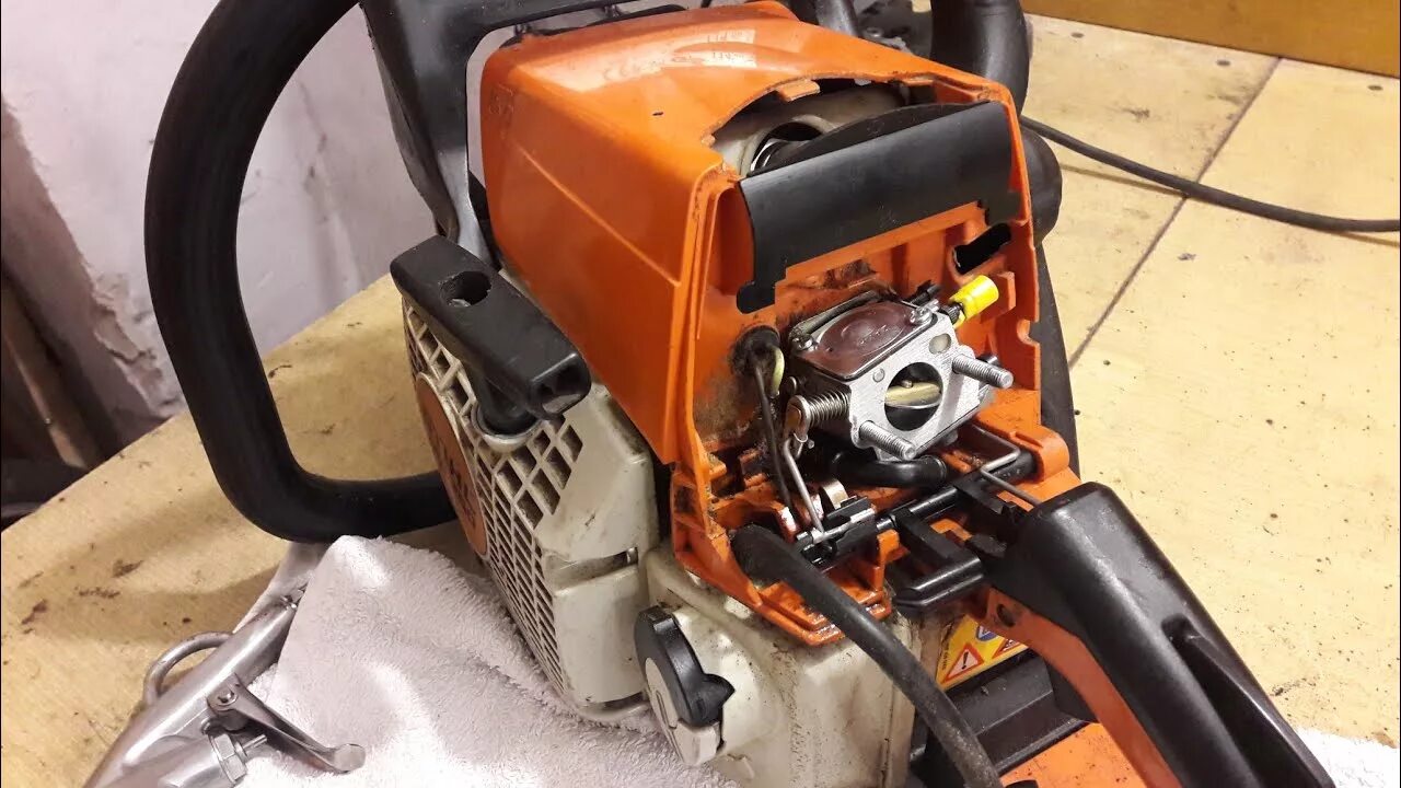 Ремонт бензопилы 180 своими руками How to clean the carburetor in a petrol saw. Stihl Guide - YouTube