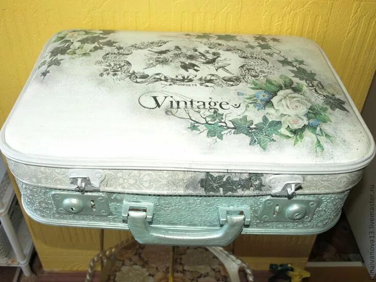 Ремонт чемодана своими руками Suitcase decor, Diy suitcase, Painted suitcase