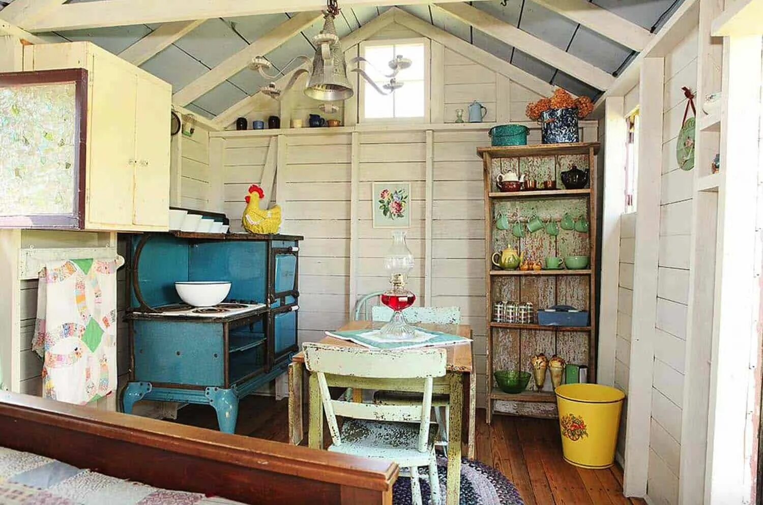 Ремонт дачи своими руками недорого 30+ Wonderfully Inspiring She Shed Ideas To Adorn Your Backyard Shed interior, T