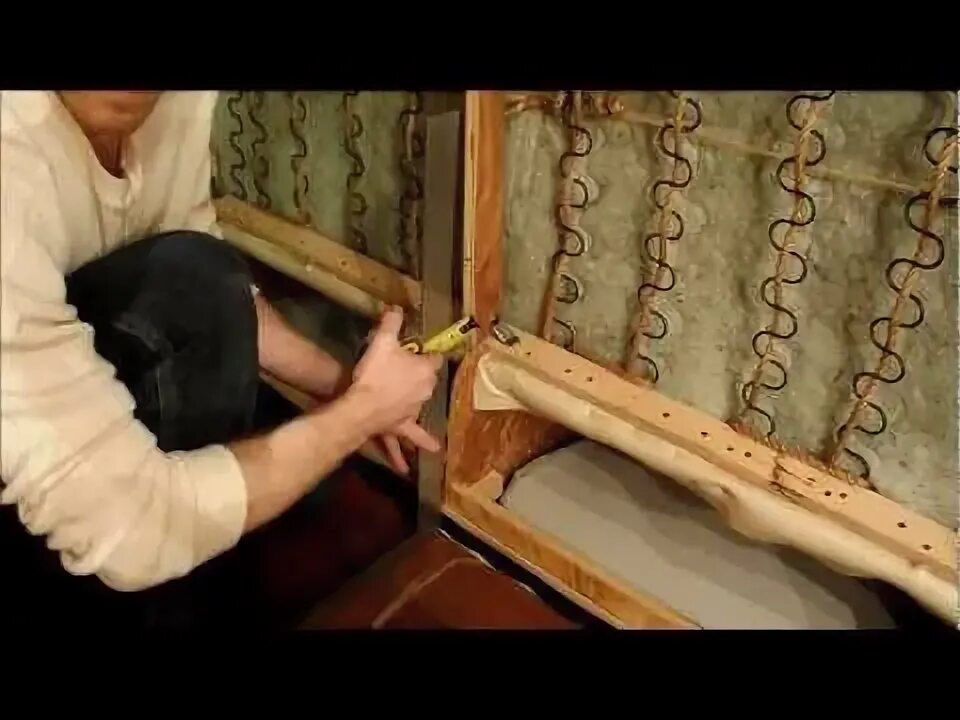 Ремонт дивана своими DIY TUTORIAL HOW TO REPAIR A BROKEN COUCH/ SOFA. HOW TO ADD LEGS FOR EXTRA SUPPO