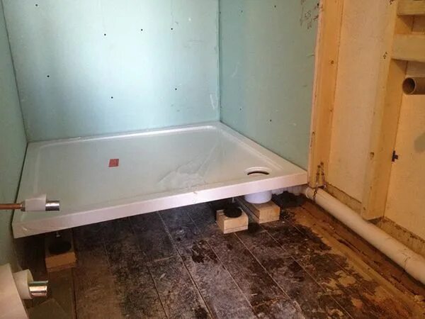 Ремонт душевых поддонов своими руками Fitting A Raised Shower Tray With Bathroom Installation In Leeds Shower tray, Sh