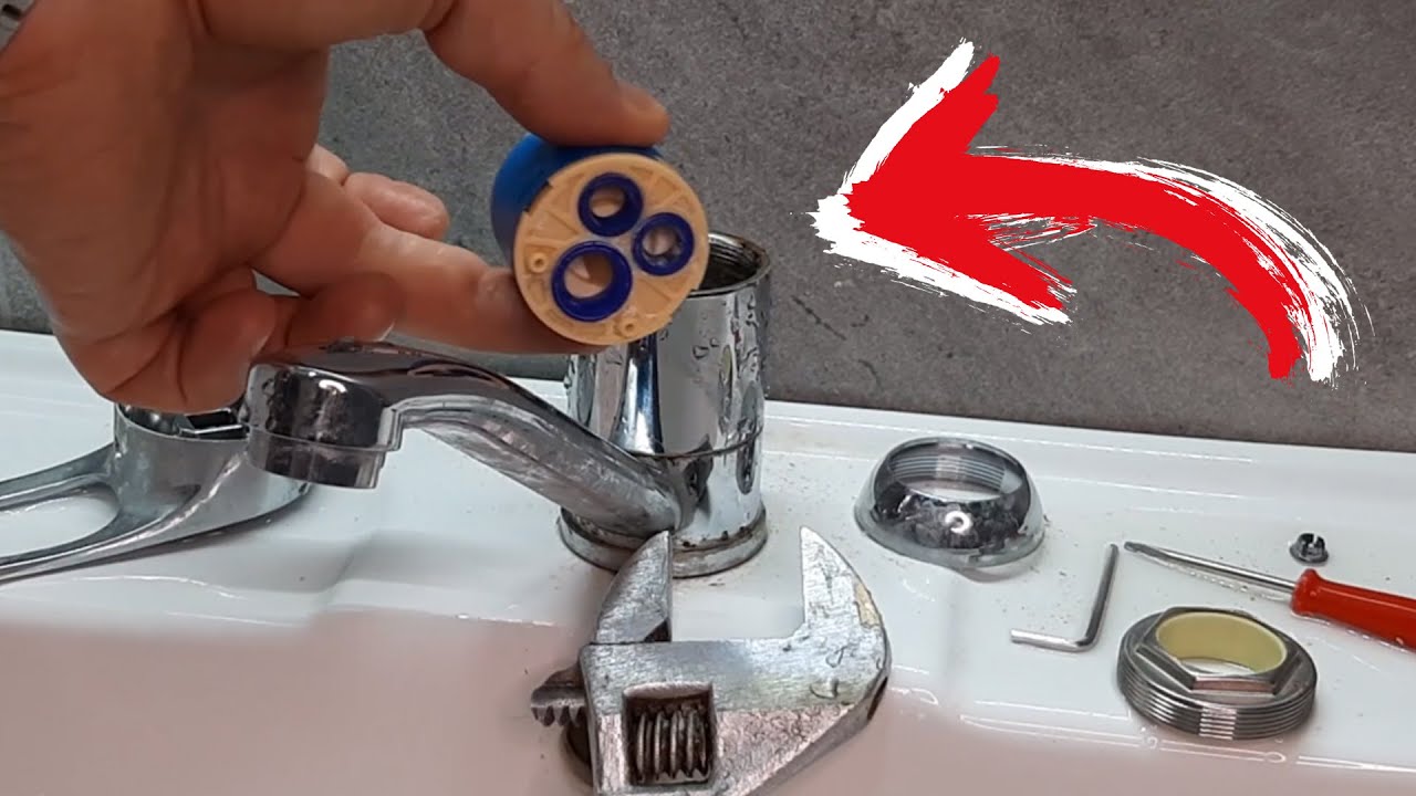 Ремонт кранов своими руками Faucet Repair - How to Fix a Dripping Faucet DIY Hacks and Tips - YouTube