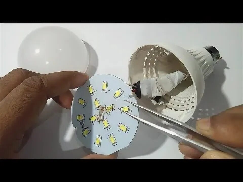 Ремонт ледпрфильных светильников своими руками How to Repair Led Bulb LED BULB REPAIR in Hindi - YouTube