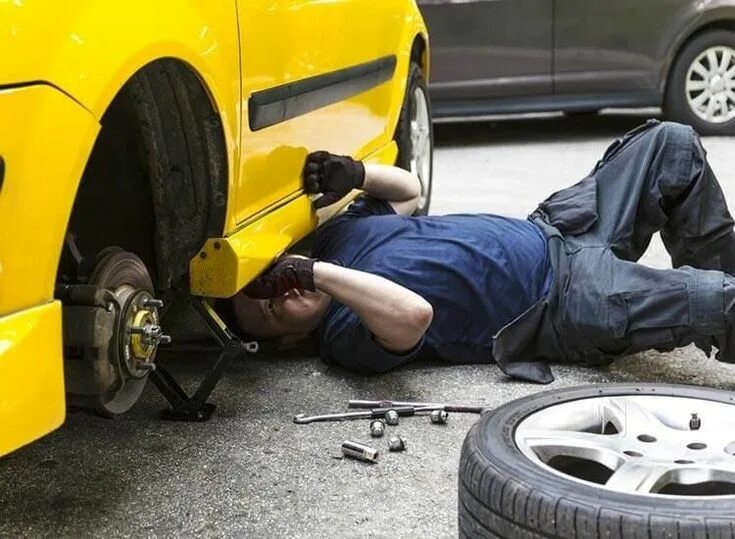 Ремонт машины своими руками Bringhton #carrepair Service at the most affordable price by Nick Ryan Motor Wor