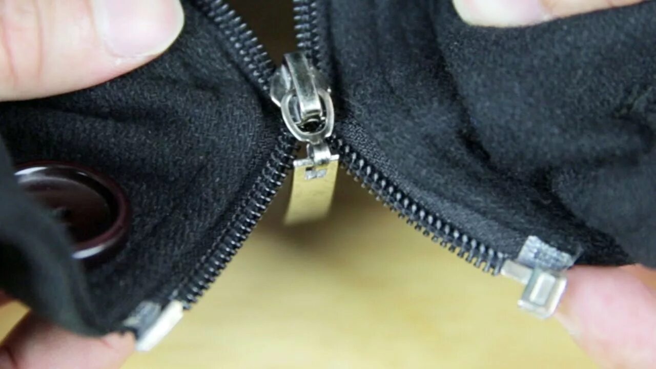 Ремонт молнии на куртке своими How To Fix a Zipper - YouTube