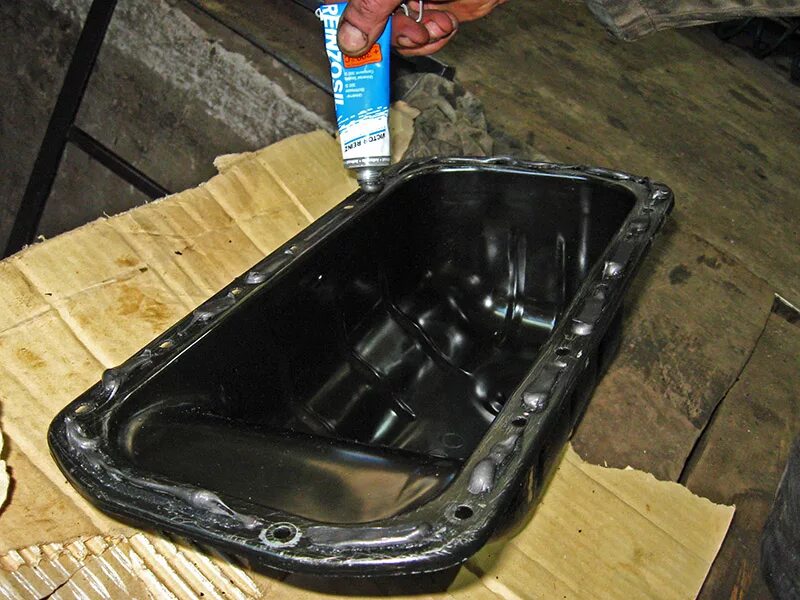 Ремонт поддона своими Removing or replacing the oil pan Peugeot 207