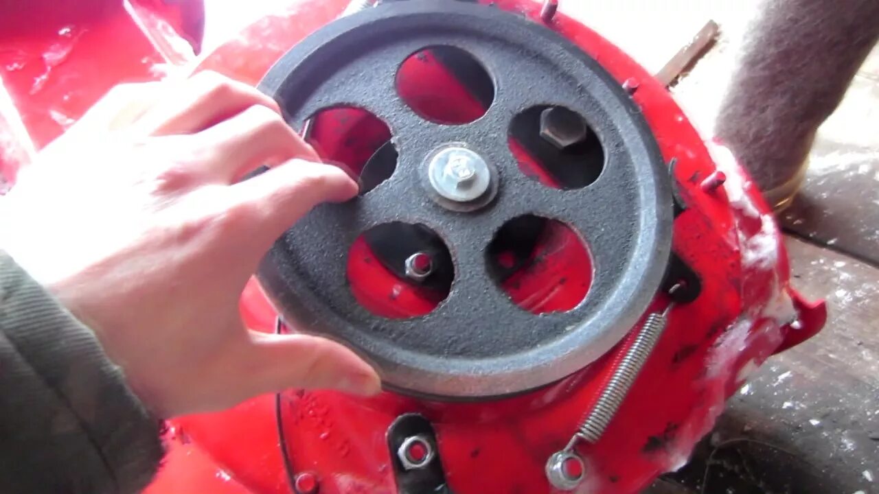 Ремонт снегоуборщика своими руками Ремонт снегоуборщика. Repair snowthrower. - YouTube