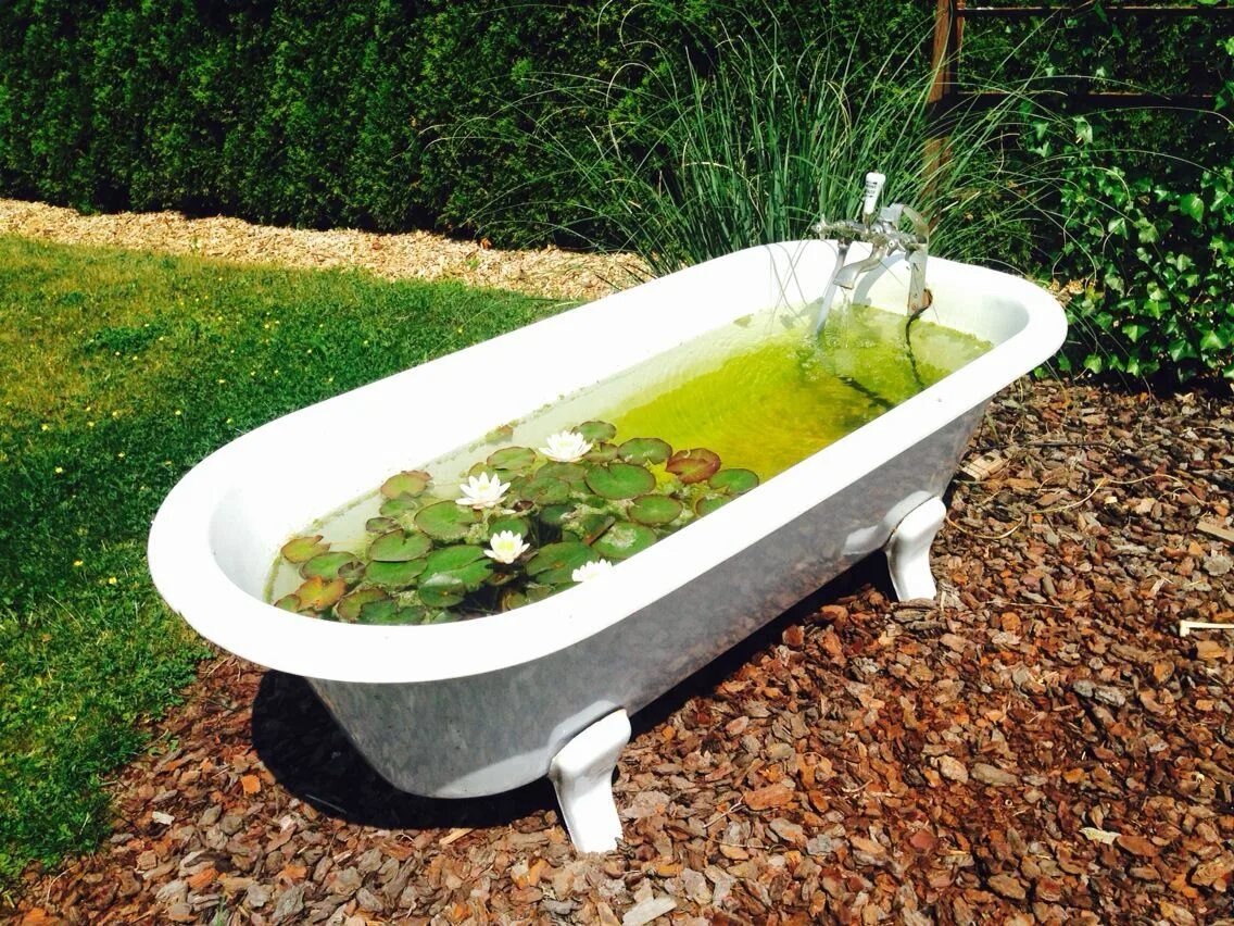 Ремонт старой ванны своими руками Badewanne garten, Alte badewanne, Gartenteich bauen