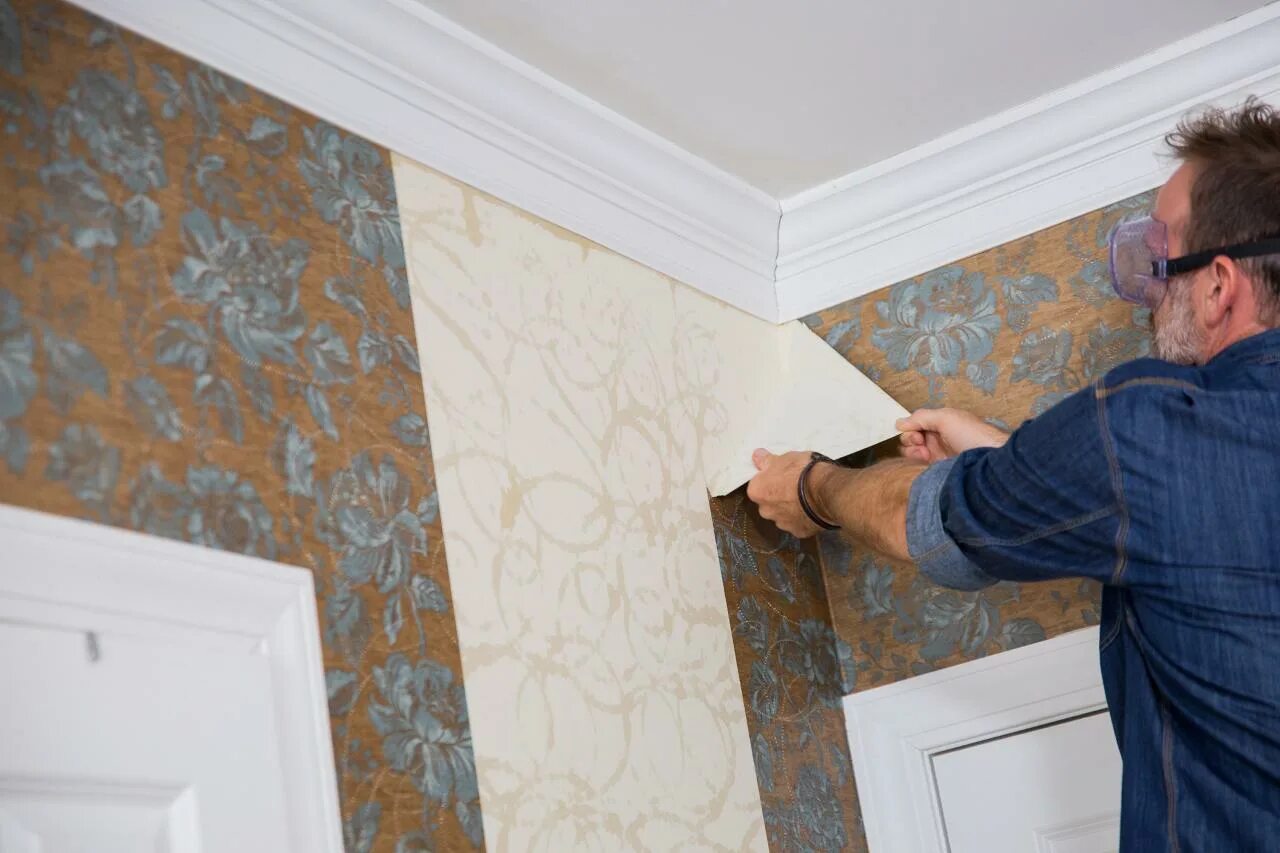 Ремонт своими руками обои How to Remove Wallpaper in a Few Simple Steps HGTV