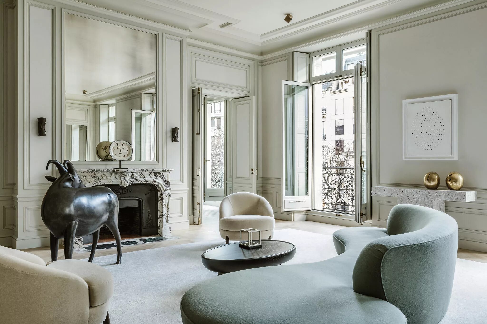 Ремонт в французском стиле в квартире фото A Designer’s Dream Apartment - for Someone Else - The New York Times