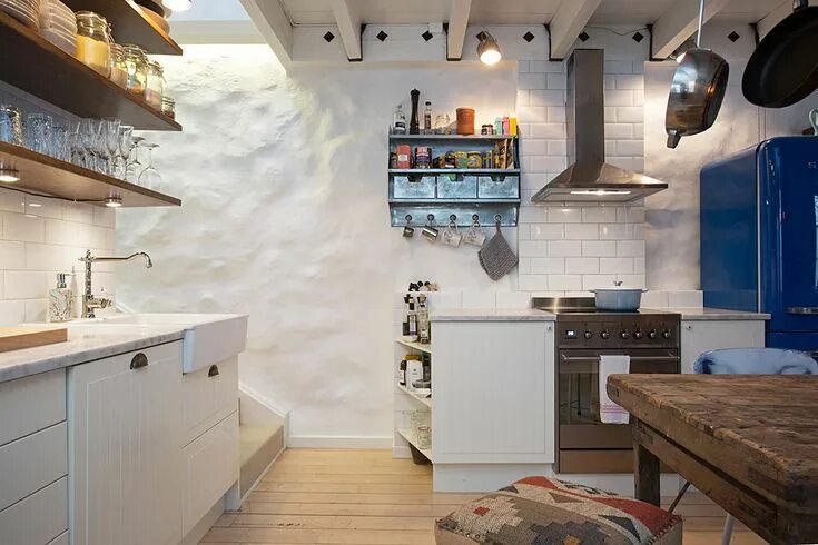 Ремонт в стиле лофт бюджетный своими руками Pin by decor.cloud on КУХНИ / KITCHENS Kitchen open shelves, Industrial interior