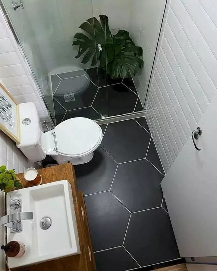 Ремонт ванны и туалета фото малых размеров Tiny bathroom idea. Переделка маленькой ванной, Маленькая ванная комната, Неболь