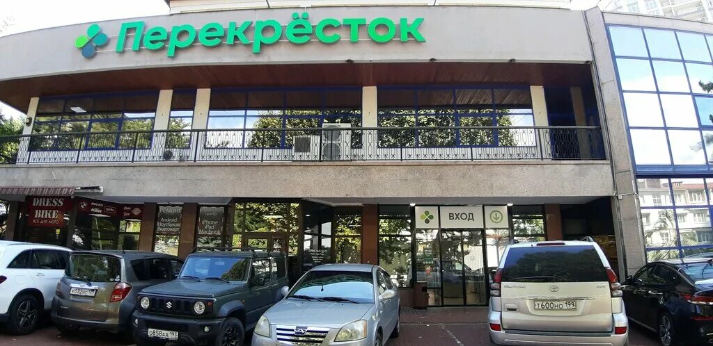 Ренессанс пер горького 22 микрорайон центральный фото Perekrestok supermarket, supermarket, Russia, Sochi, Tsentralniy Microdistrict, 