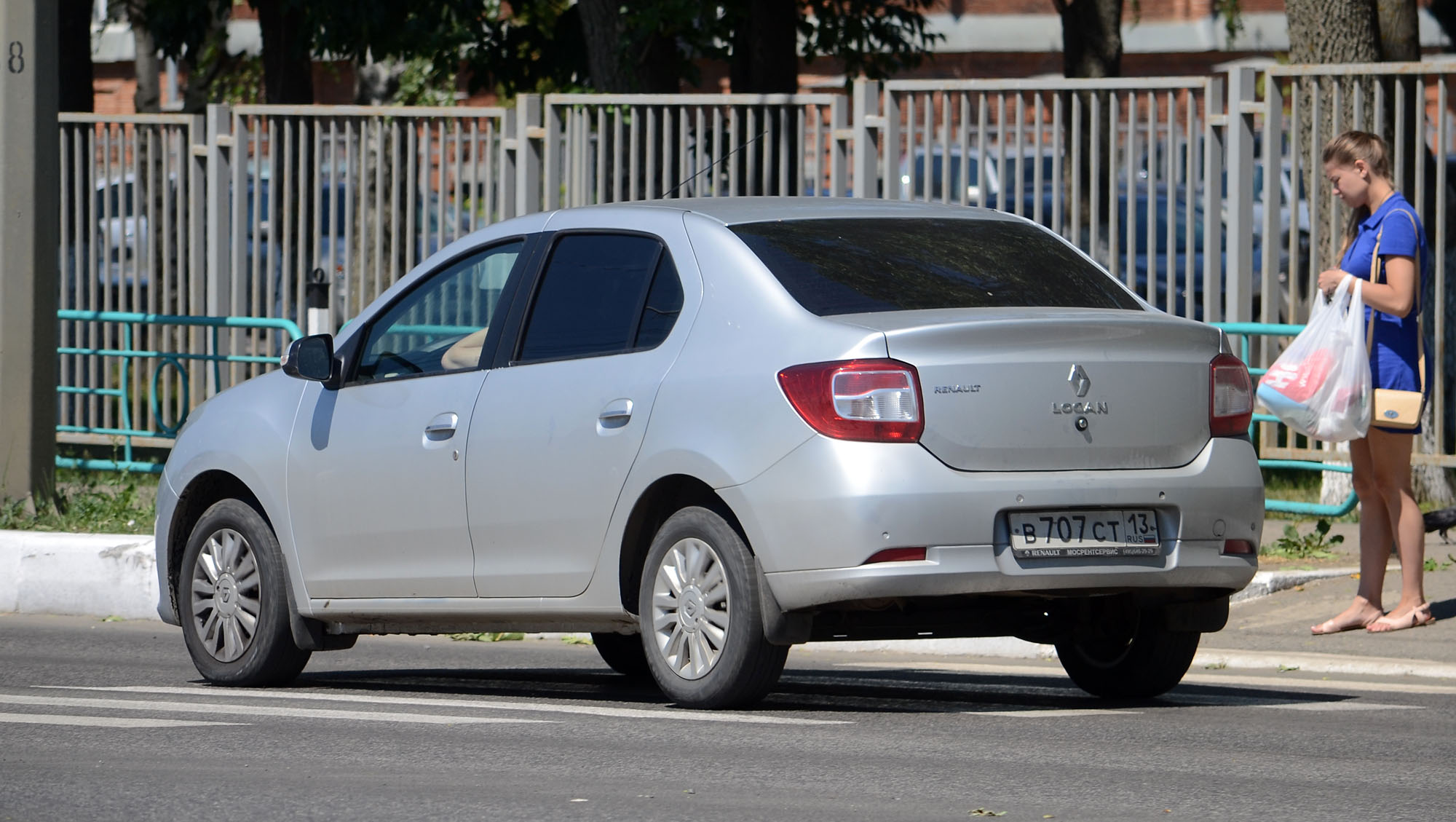 Рено 13 фото "в 707 ст 13" фото Renault Logan. Россия