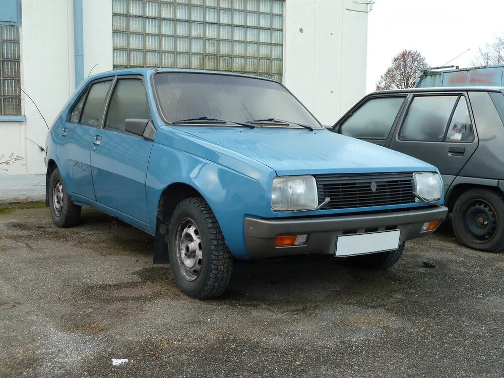 Рено 14 фото Renault 14 1 поколение хетчбэк