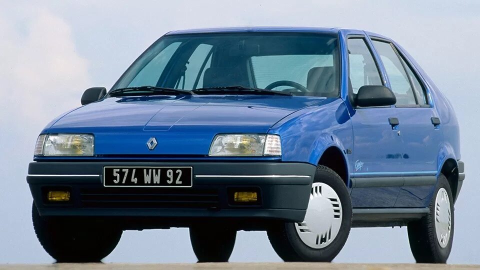 Рено 19 фото Купить Renault 19 в городе Хадын: продажа подержанных Renault 19 с историей обсл