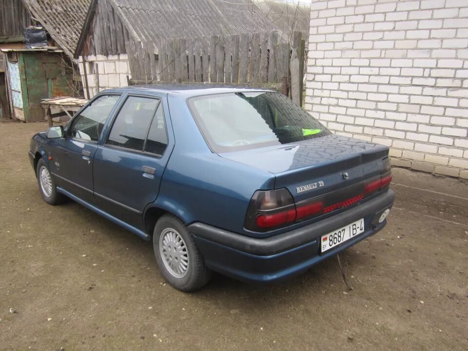 Рено 19 фото Просто фото - Renault 19, 1,7 л, 1993 года фотография DRIVE2