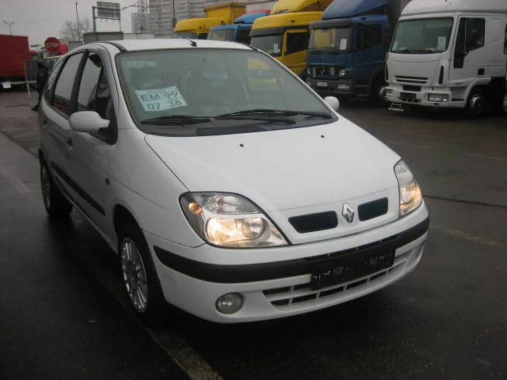 Рено 2000 года фото 2000 Renault Scenic specs