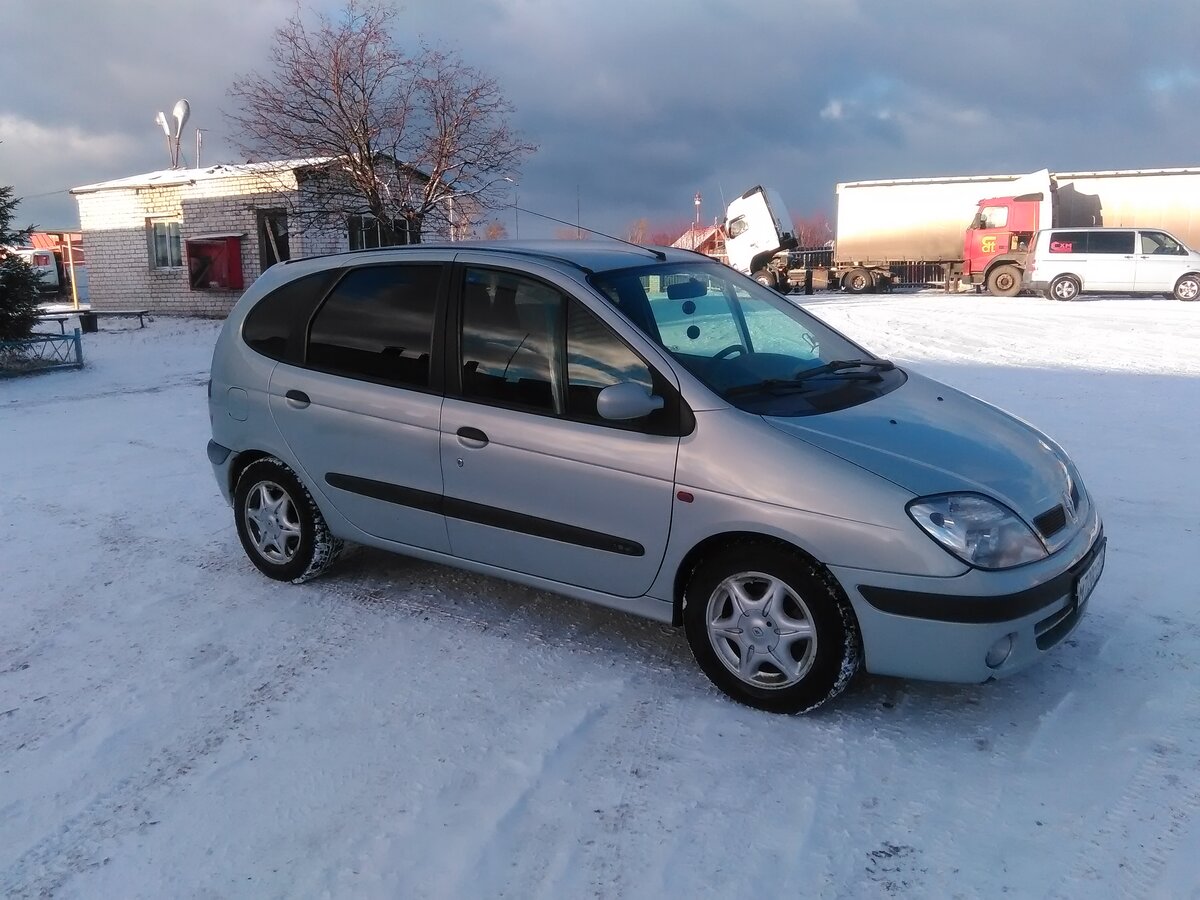 Рено 2001 года фото Купить б/у Renault Scenic I Рестайлинг 1.9d MT (102 л.с.) дизель механика в Нижн