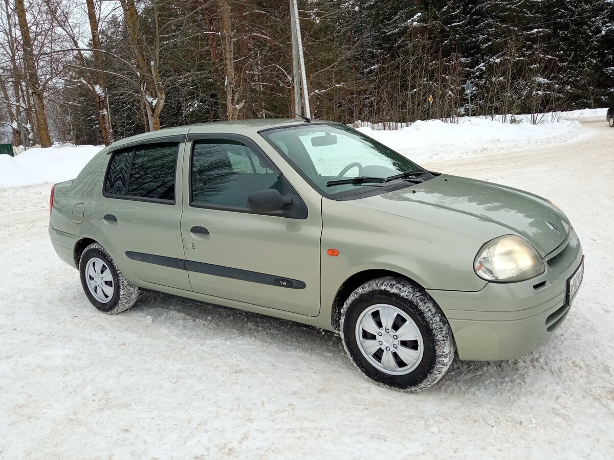 Рено 2002 года фото Купить б/у Renault Clio II 1.4 MT (75 л.с.) бензин механика в Любиме: зелёный Ре