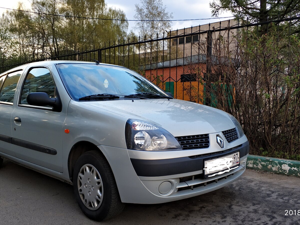 Рено 2003 года фото Купить б/у Renault Symbol I Рестайлинг 1.4 MT (75 л.с.) бензин механика в Подоль