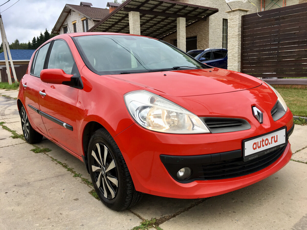 Рено 2008 года фото Купить б/у Renault Clio III 1.6 AT (110 л.с.) бензин автомат в Москве: красный Р