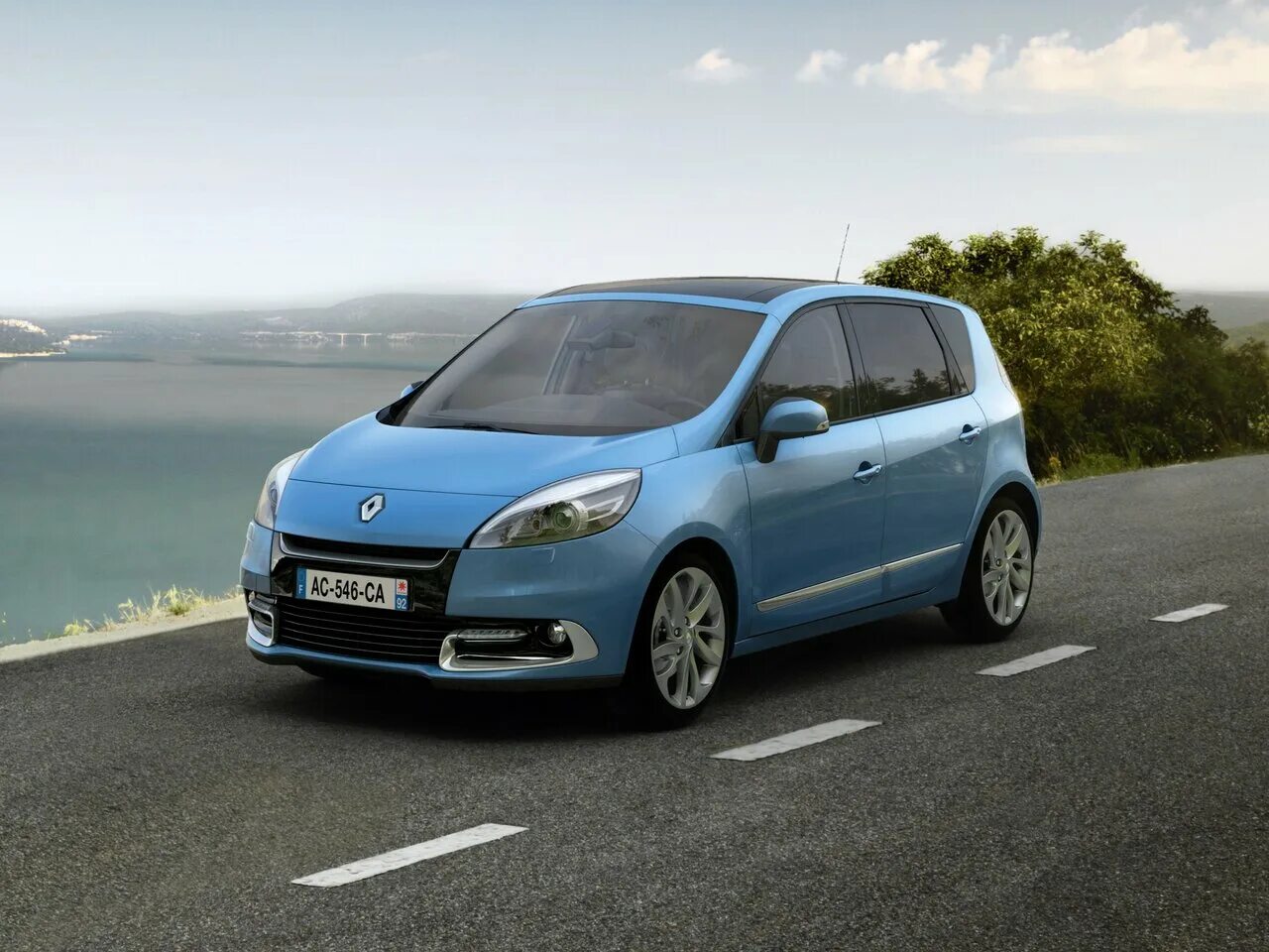 Рено 2012 фото Расход топлива Рено Сценик на 100 км - Какие нормы расхода у Renault Scenic? - А