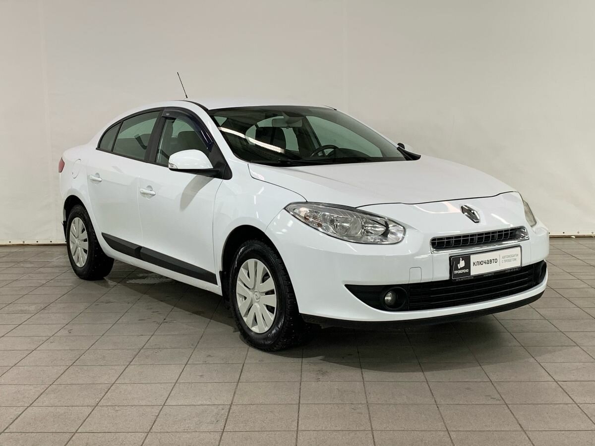 Рено 2012 года фото Купить б/у Renault Fluence I 1.6 MT (106 л.с.) бензин механика в Москве: белый Р