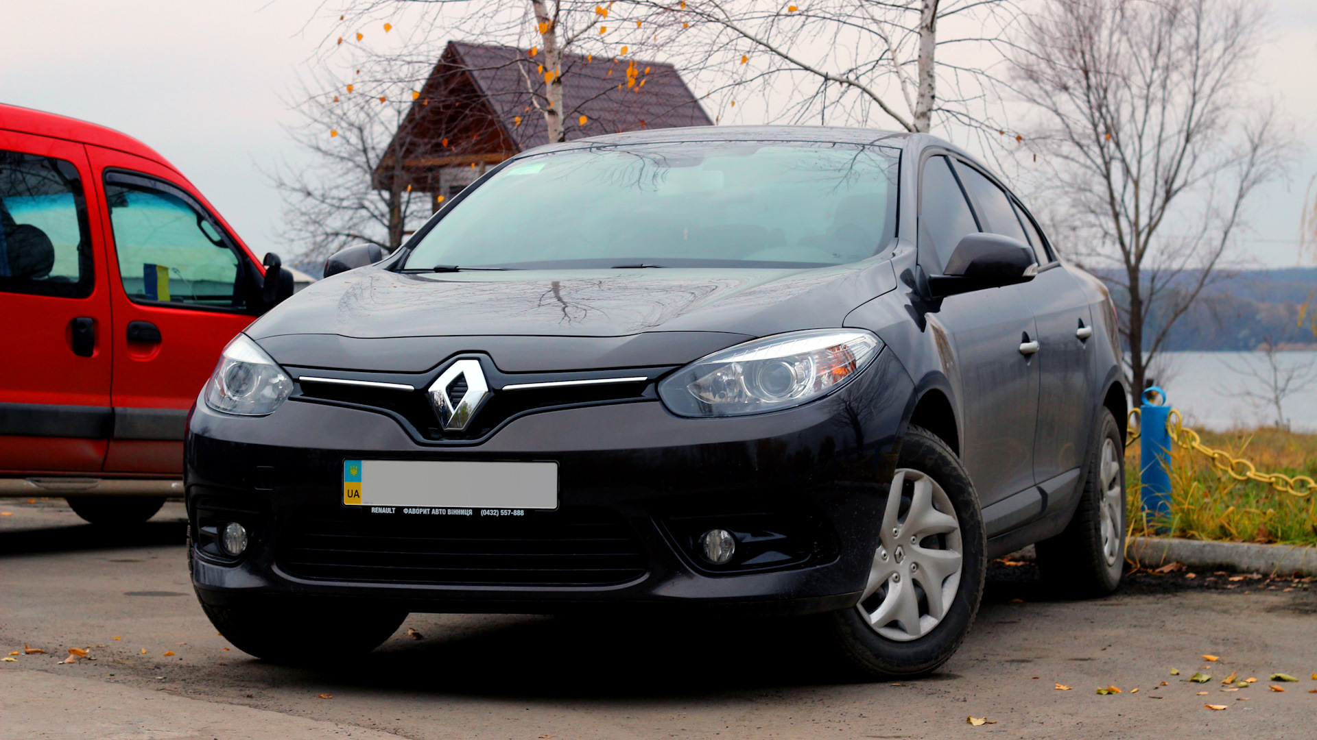 Рено 2013 фото Renault Fluence 1.6 бензиновый 2013 Коричневый Мокко на DRIVE2