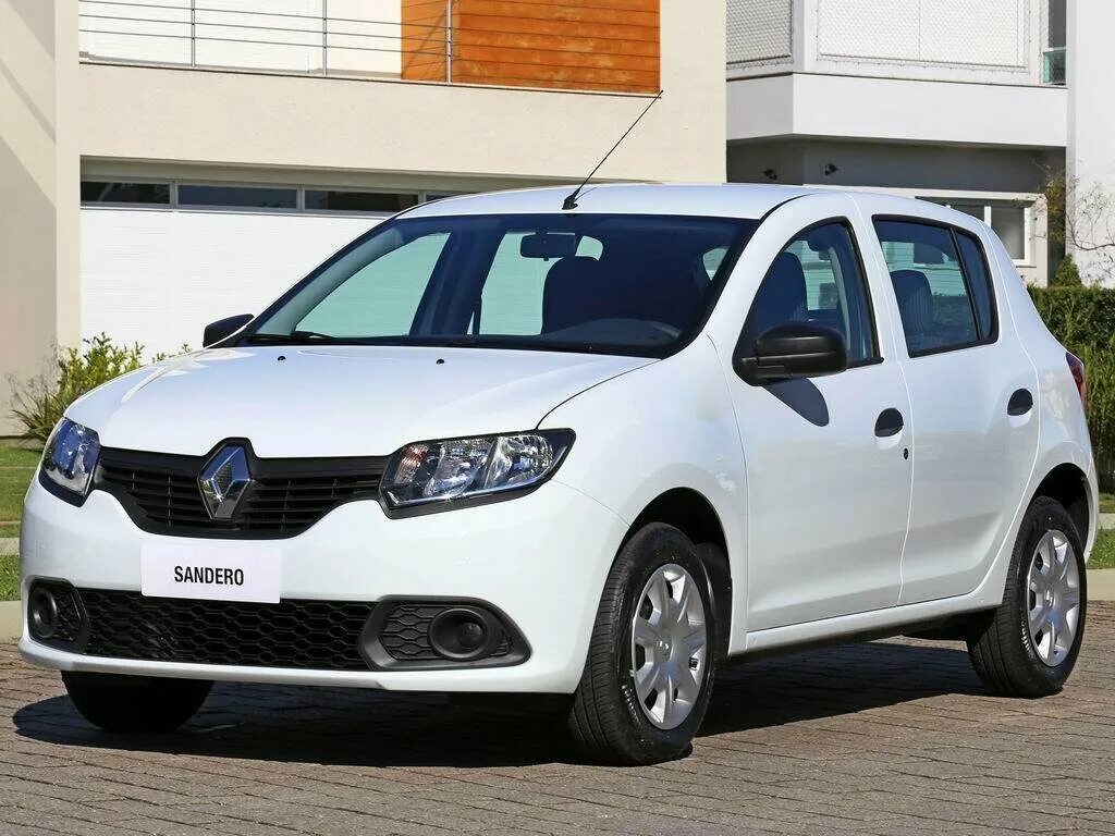 Рено 2014 года фото Купить б/у Renault Sandero II 1.2 MT (75 л.с.) бензин механика в Красноуфимске: 