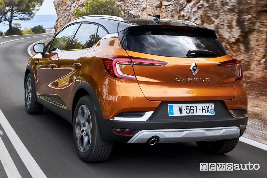 Рено 2016 в новом кузове фото Renault Captur prezzi, versioni gamma, allestimenti 2020 newsauto.it