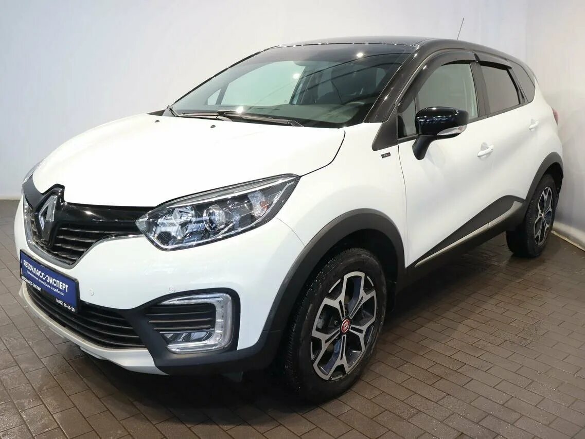 Рено 2019 фото цена Купить б/у Renault Kaptur I 2.0 AT (143 л.с.) 4WD бензин автомат в Туле: белый Р