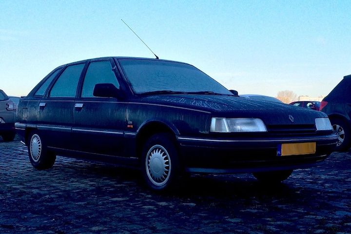 Рено 21 фото In het wild: Renault 21 (1992) - AutoWeek