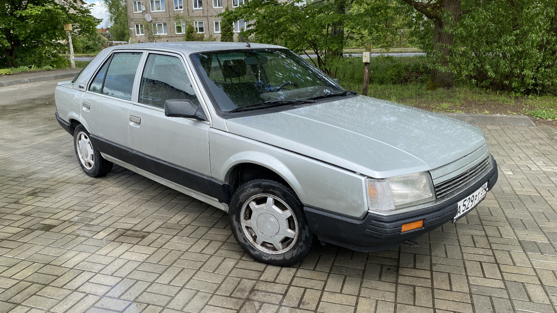 Рено 25 фото Renault 25 2.0 бензиновый 1986 на DRIVE2