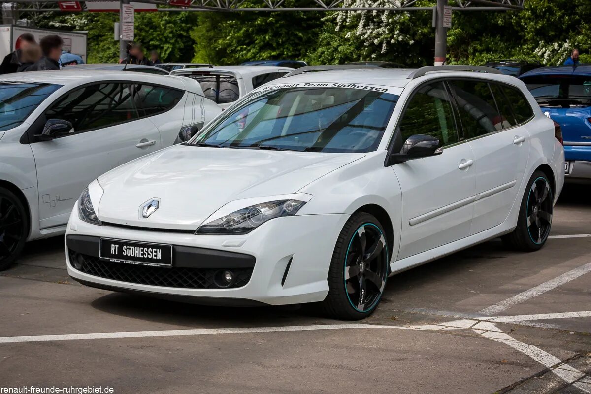 Рено 3 тюнинг Renault Laguna 3 GT beim Treffen des Renault Team Oberberg in Gummersbach Renaul