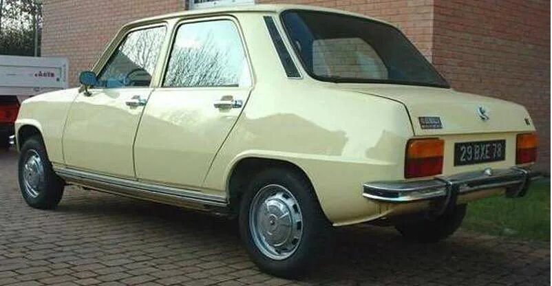 Рено 7 фото Renault 7 - купить, фото, характеристики