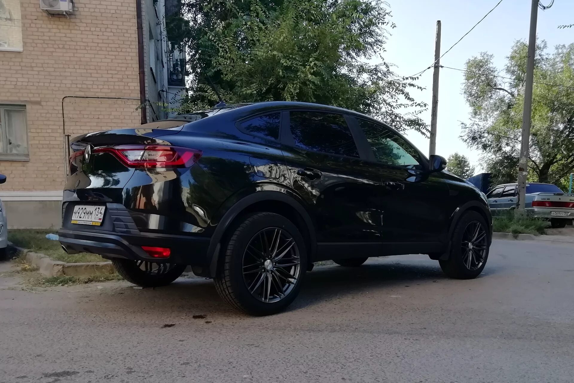 Рено аркана тюнинг Первый на 19". Просто фотки! - Renault Arkana, 1,6 л, 2019 года колёсные диски D