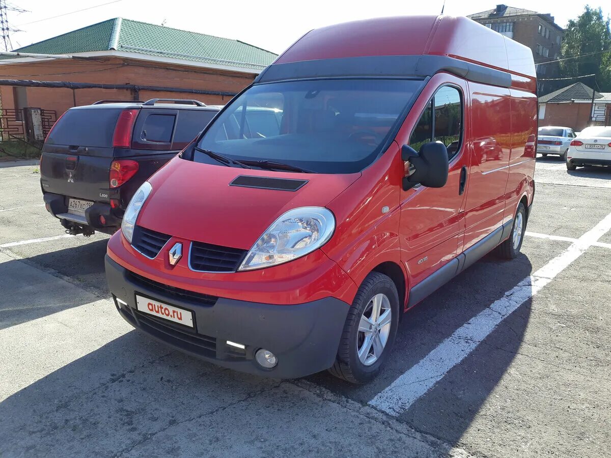 Рено бус фото Купить б/у Renault Trafic II Рестайлинг 2.0d MT (115 л.с.) дизель механика в Ниж