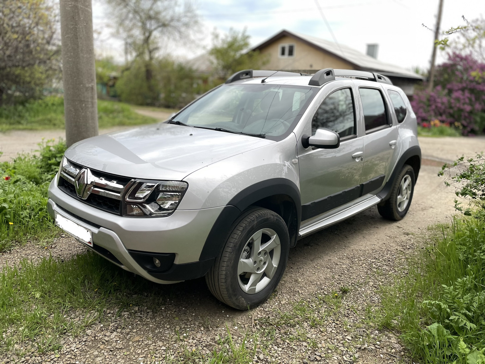 Рено дастер 1 поколения фото Накладки на арки и двери - Renault Duster (1G), 2 л, 2015 года стайлинг DRIVE2