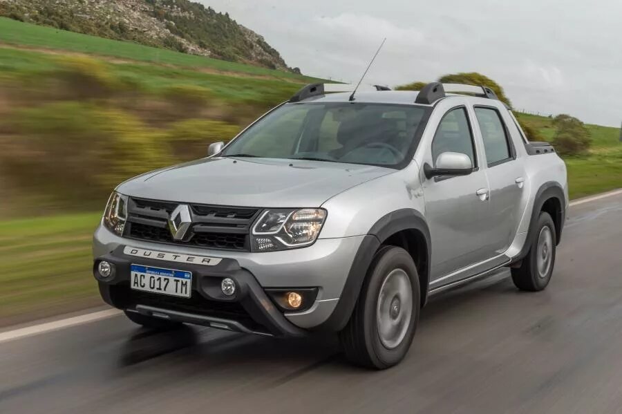 Рено дастер 2 поколение фото Renault Duster Oroch Dynamique 2.0 4x4 2018 года выпуска. Фото 12. VERcity